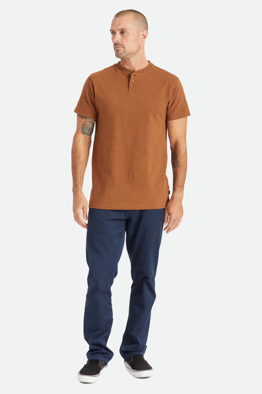 Men's Brixton Basic Slub S/S Henley Knitwear Brown | 6587RCTGA