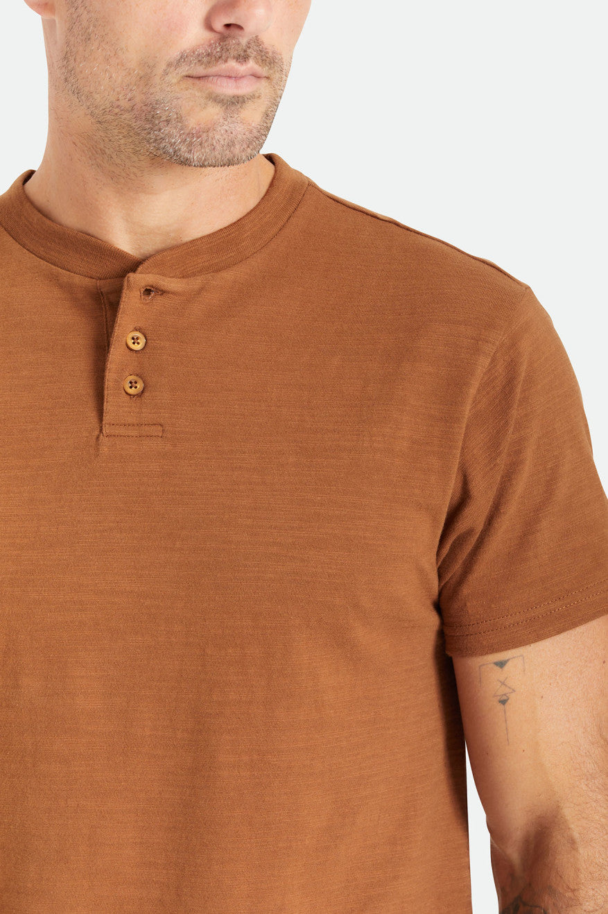 Men's Brixton Basic Slub S/S Henley Knitwear Brown | 6587RCTGA